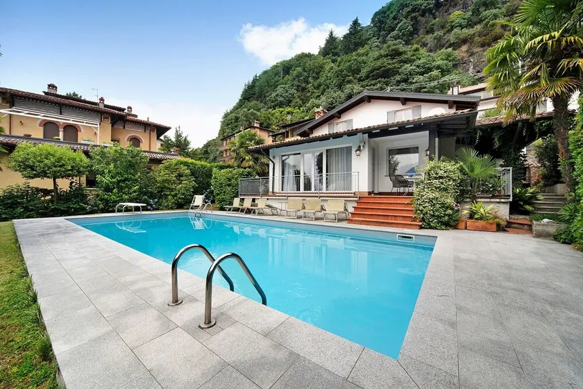 Luxury Country House Domaso - Image 1