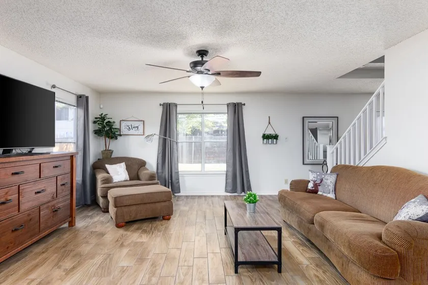 Comfortable CLEAN living! Pilot PIT Perfect! - Image 1
