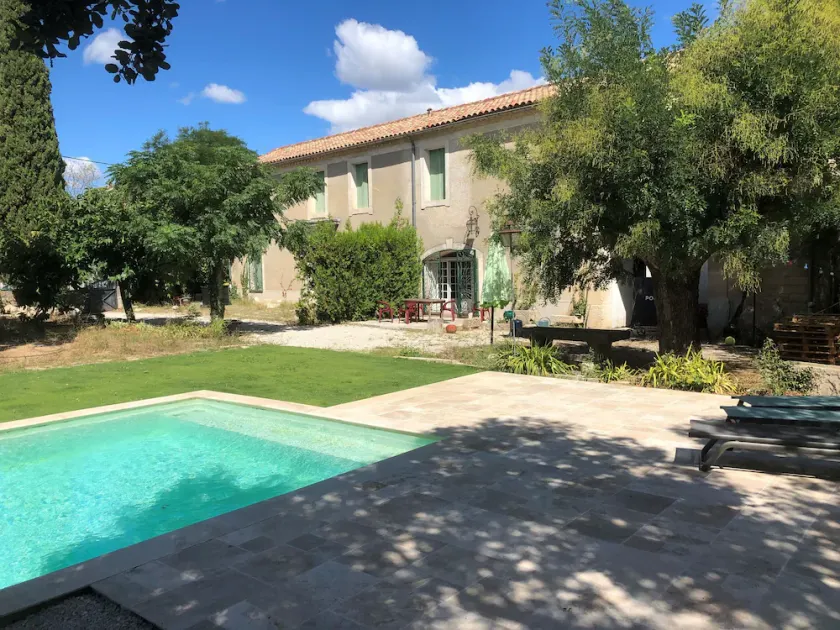 Large farmhouse with 5 bedrooms for 10 people with swimming pool. - Image 1