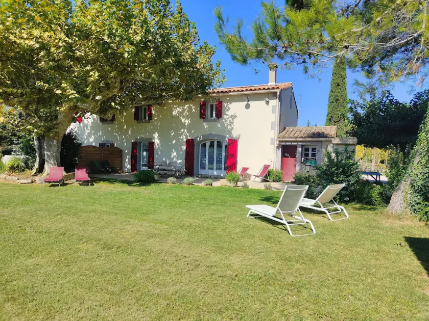 Casinha de campo na zona rural entre St Rémy de Provence e Avignon - Image 1