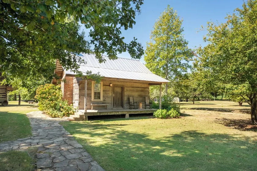 Cotton Gin Cabin Bed & Breakfast - Image 1