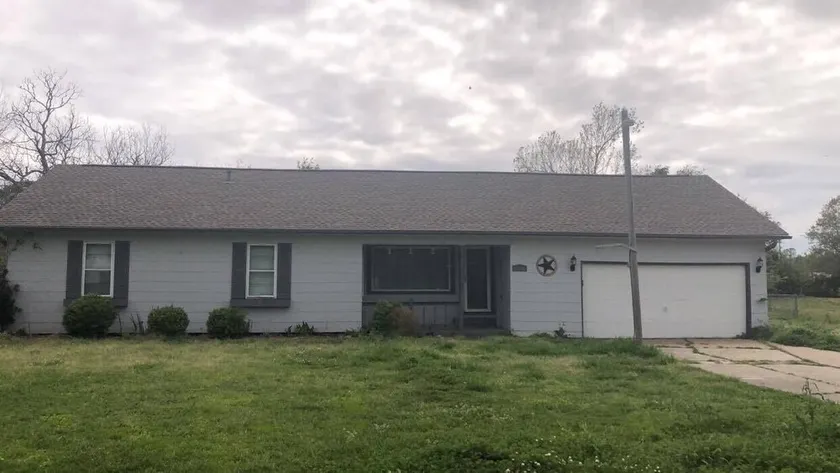Beautiful 3Bed in Bridge City - Image 1
