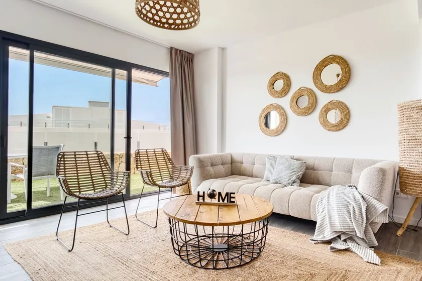 Appartamento 'Izabell' con vista sulle montagne, piscina in comune e Wi-Fi - Image 1