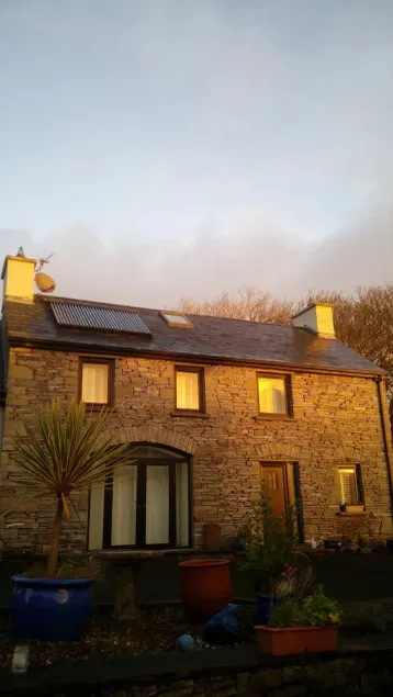 Newly Converted 18th Century Coach-House - Image 1