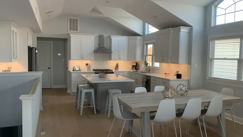 Brand new construction in the heart of Sea Isle!! - Image 1