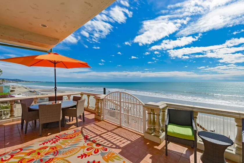 Superbe Ocean Front Luxury Home avec plage privée - 12 personnes - Image 1