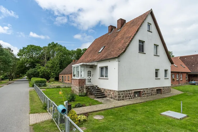 Appartamento 'Ferienwohnung Auf Dem Land' con giardino in comune e Wi-Fi - Image 1