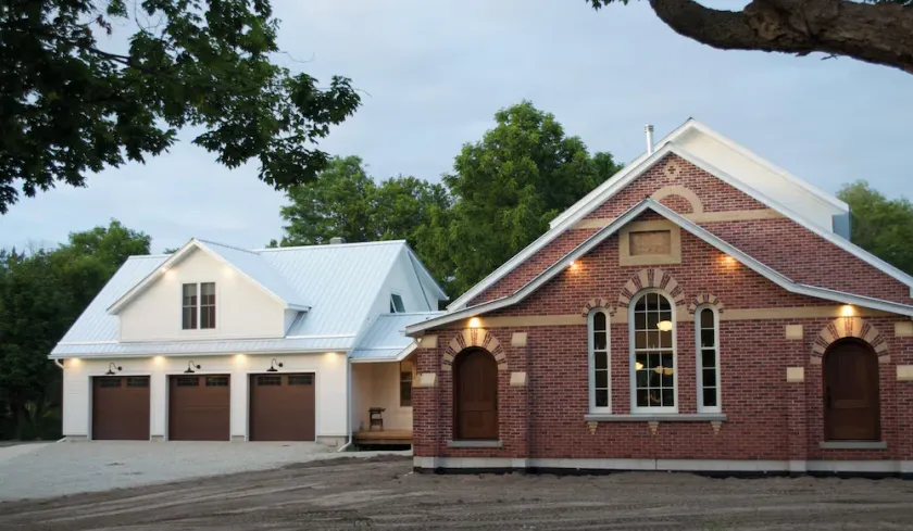 Schoolhouse Loft near hiking, biking, beach, golf and more - Image 1