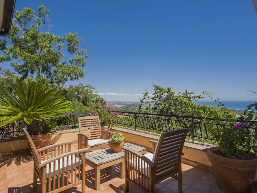 Wunderbares alleinstehendes Ferienhaus für 11 Leute mit  W-LAN, TV, Terrasse und Haustiere erlaubt - Image 1