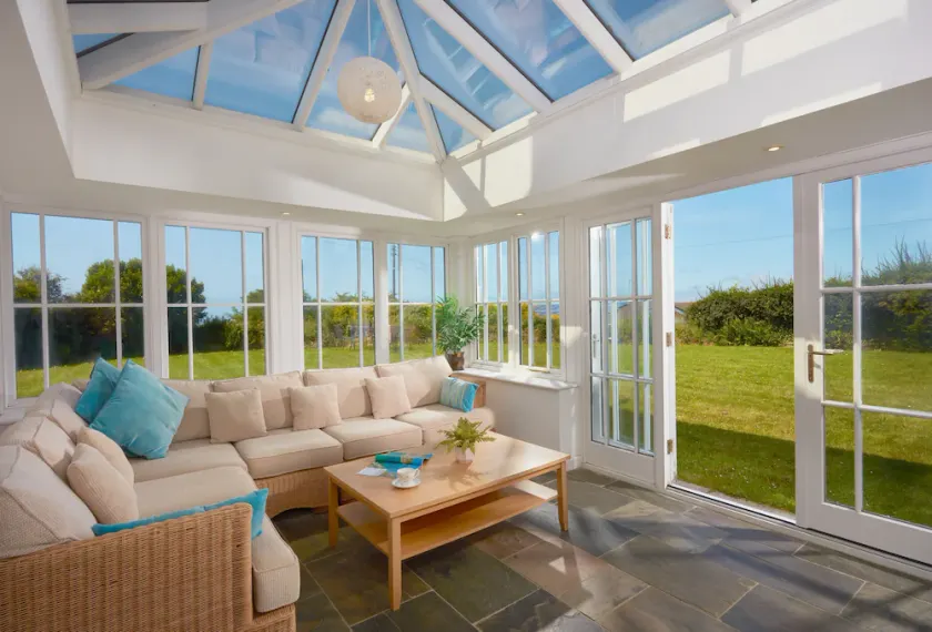 A beautiful, dog-friendly holiday home with magnificent views of two coastlines - Image 1