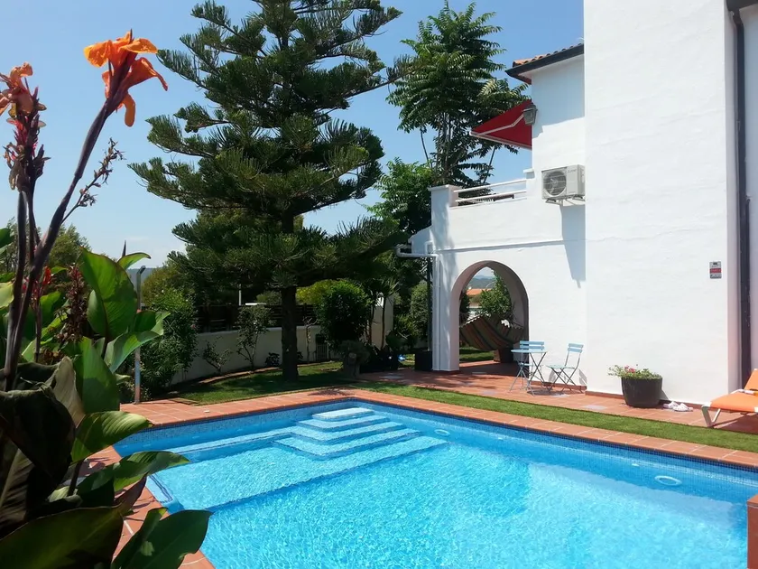 Familienvilla mit Pool nahe Sitges und Barcelona - Image 1
