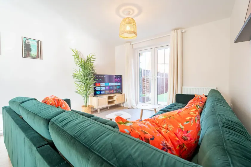 Premium-Vue sur Jardin-Maison-Salle de bain privée-4 bed 2.5 bath house - Image 1
