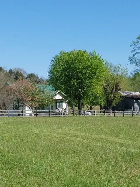 Ein gemütliches Ferienhaus befindet sich 4 Meilen von Leiper's Fork in Williamson County, TN - Image 1
