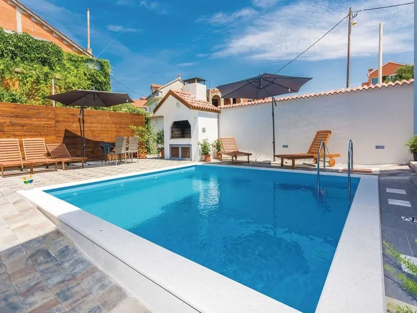 Holiday home Bianca with pool - Image 1