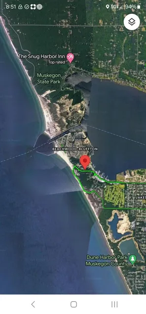 Vintage charm, modern comfort! Lakeshore retreat 3 mins to the beach! - Image 1