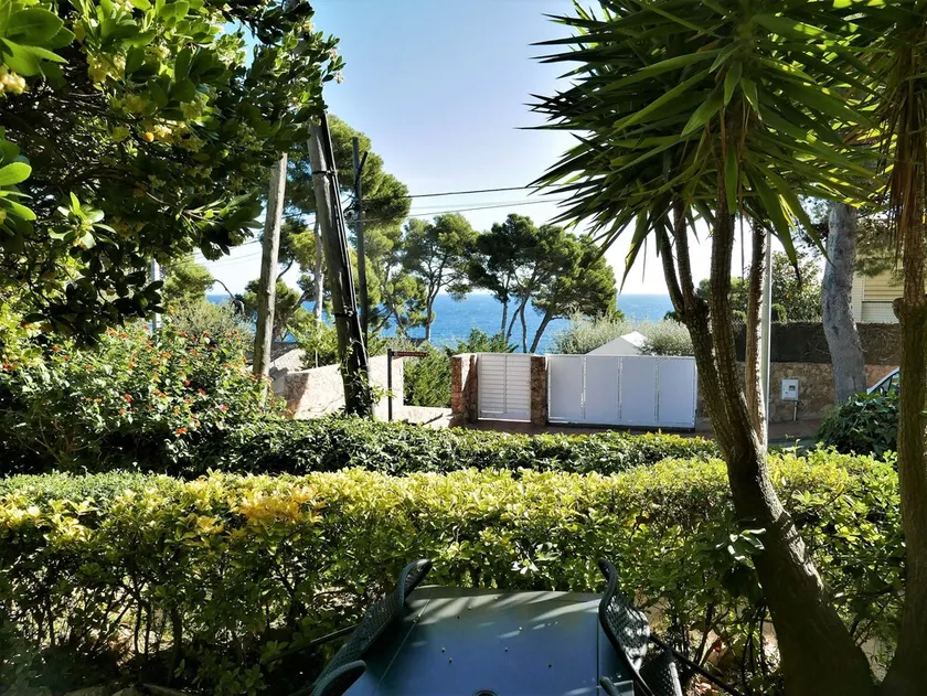 Renovated apartment with sea views, Golfet - Image 1