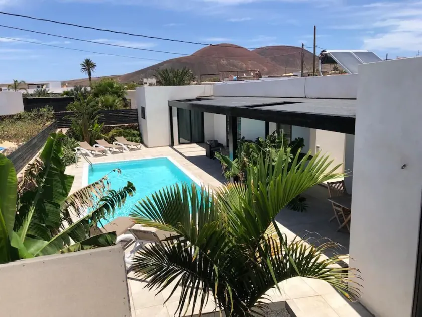 Villa \"Cielo Azul\", modern villa with heated saltwater pool, Wlan 300MBit/s - Image 1