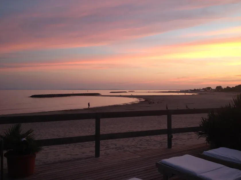Casa sulla spiaggia, superba vista panoramica sul mare, Cap d'Agde - Image 1