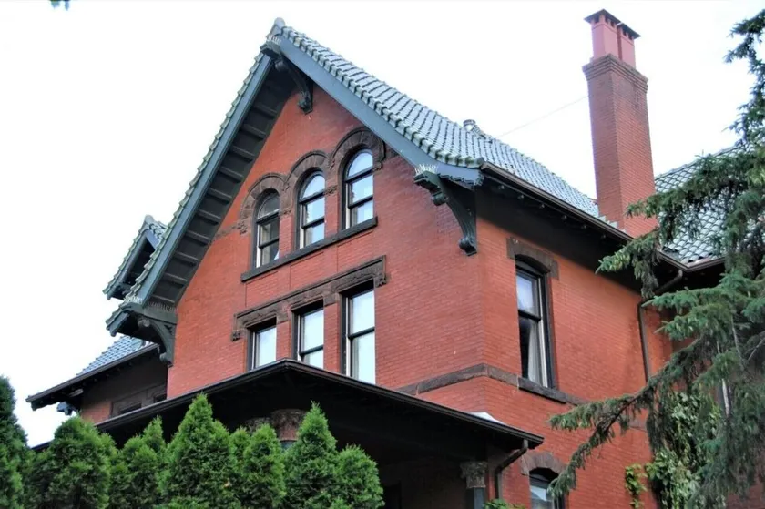 Architect's Brownstone Mansion 6B6B, Porch, Garden - Image 1