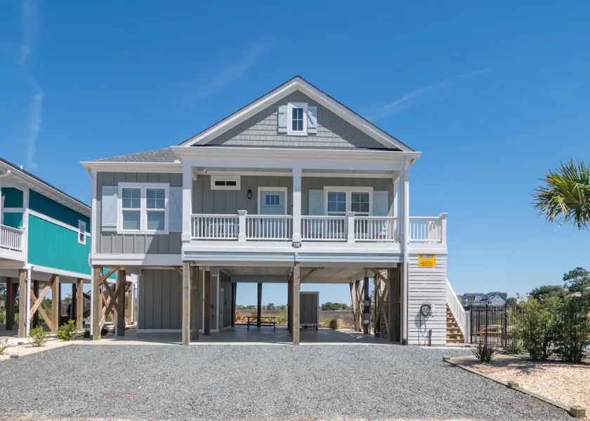 Hobbs Realty - “Cadeau De Maman” | 3BR w/ Private Pool & Stunning ICW + Marsh Views - Image 1