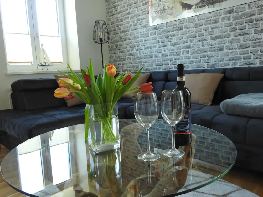 Vacation apartment/apartment for 4 guests with 70m² in Rostock (183851) - Image 1