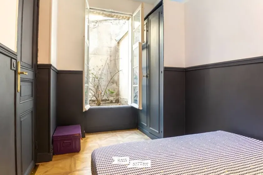 MAGNIFICENT APARTMENT NEAR THE EIFFEL TOWER - Image 1