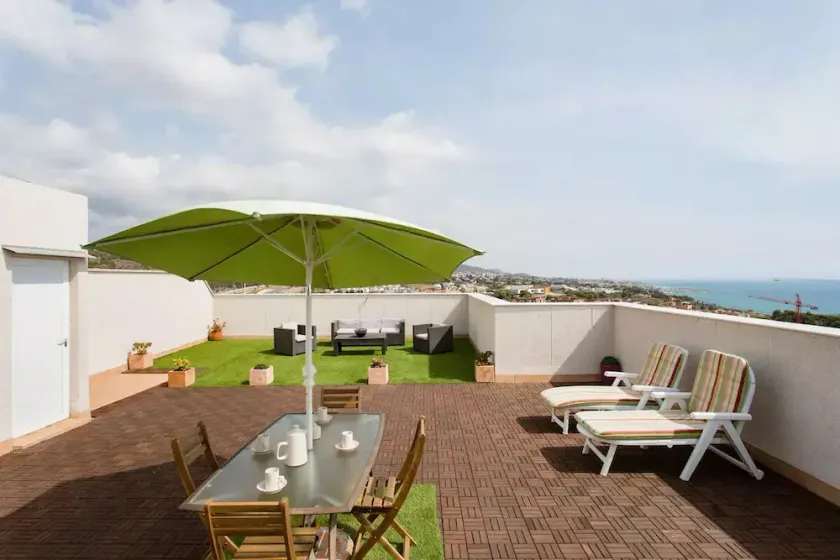 Charmerende havudsigt penthouse med 2 terrasser i BCN - Image 1