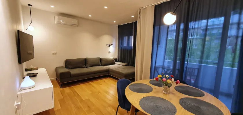 3 BDR, comfortable and modern apt, near the city center - Freyja - Image 1