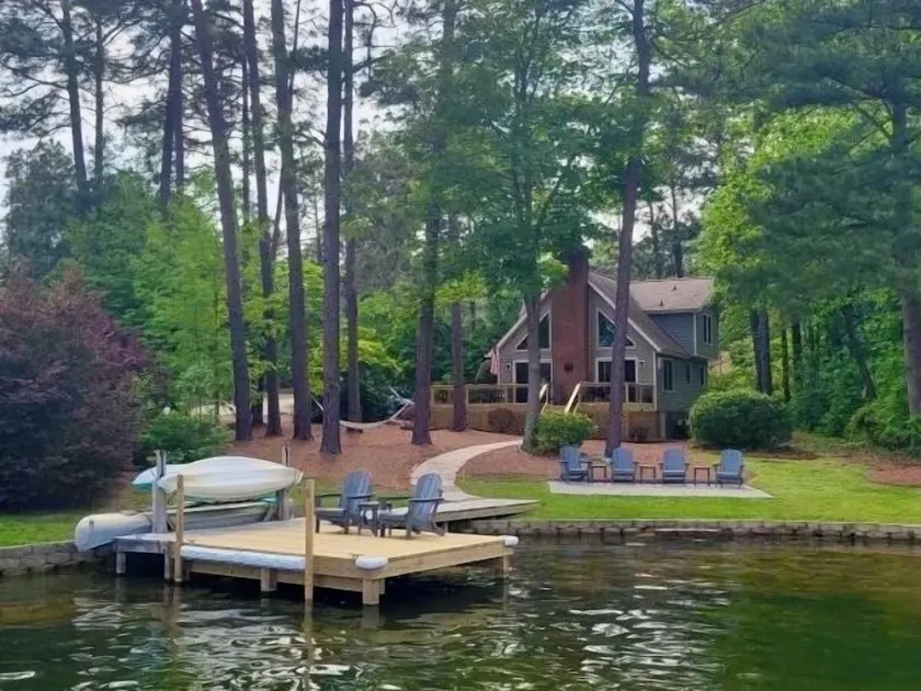 Golferens glæde - Peter Tufts Golfbane, Lakefront Home, 10 mi. til Pinehurst - Image 1