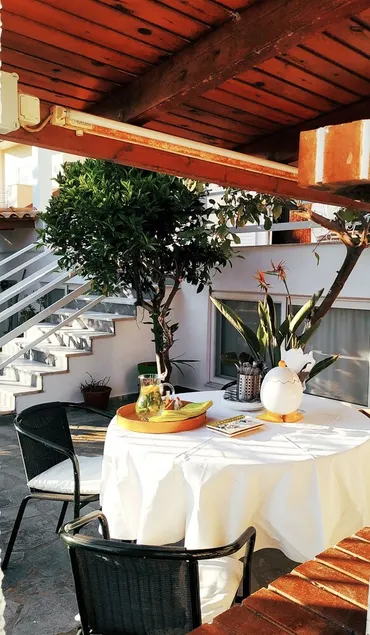 House Sleeps 4 with Pets - Image 1