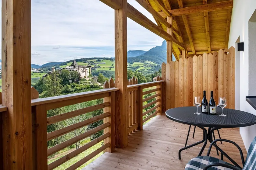 Apartamento \"Schlosshof Hänsel und Gretel\" com vista para a montanha, Varandas e Wi-Fi - Image 1