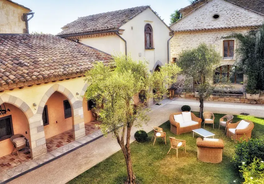 Les Logis du Bourg - A Ryad in Provence - Image 1