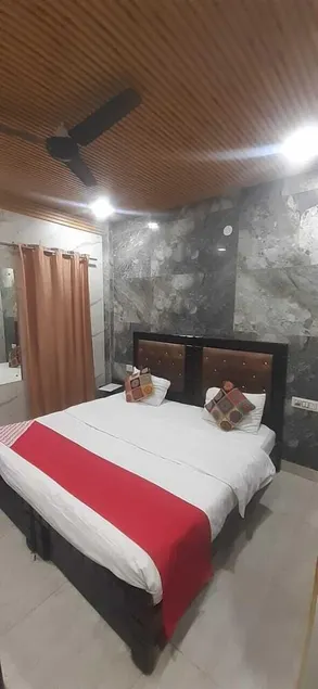 MERO RESIDENCY - Image 1