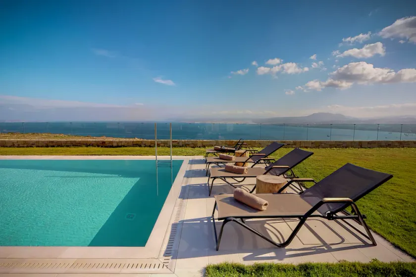 Ocean Villas Complex - Image 1