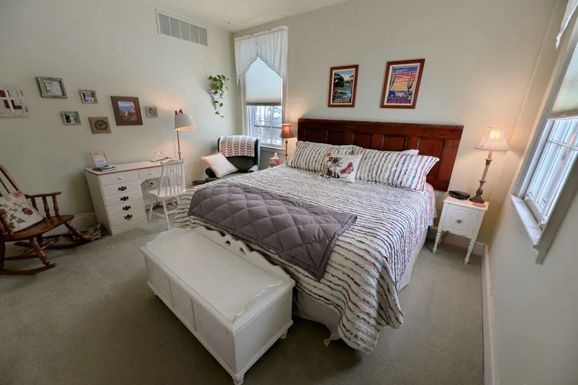 The Muir - Exclusive Ensuite, Garden View - Image 1