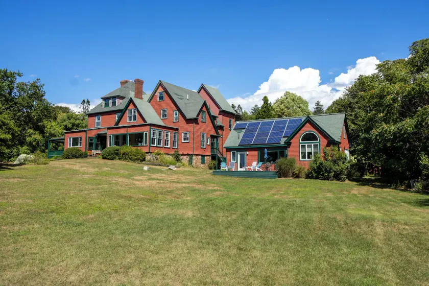 207 Great Neck Estate - Oceanfront Painted Lady on 30 Acre estate - Image 1