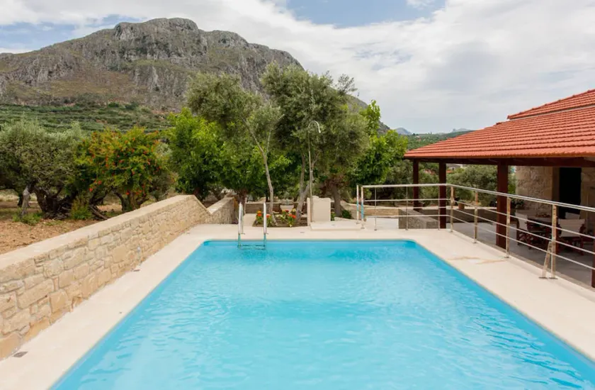 6-people Villa - Private Pool - Mountain View - Image 1