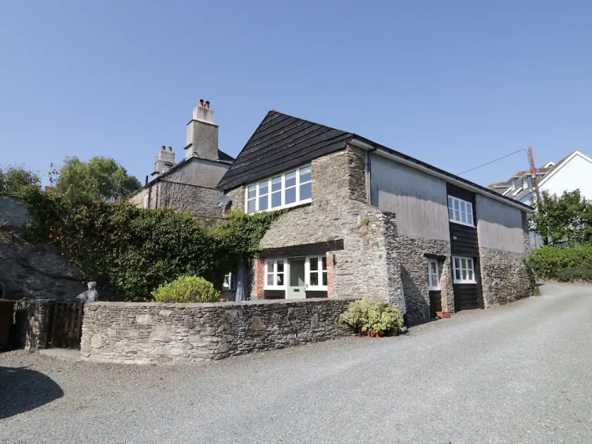Crosscombe Barn - Image 1