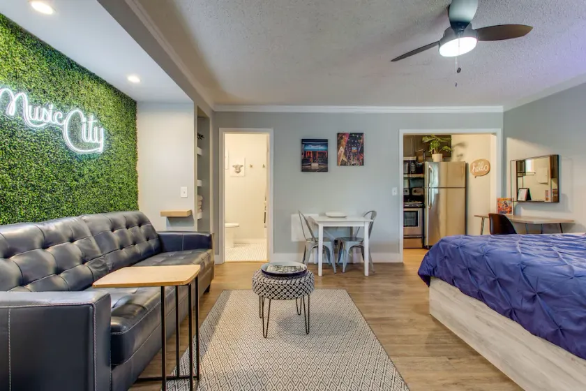 Traveler's Pad 3 Miles From Downtown Braodway! - Image 1
