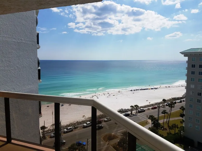 Book til sommer og efterår * Perfekt Destin-Nation Spot @ The Beach BCH SRV INC - Image 1