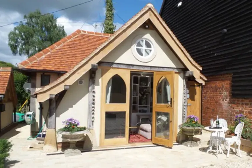 Bramble Bank 'CartShed'-1 Bed Cottage-Sleeps 2 - Image 1