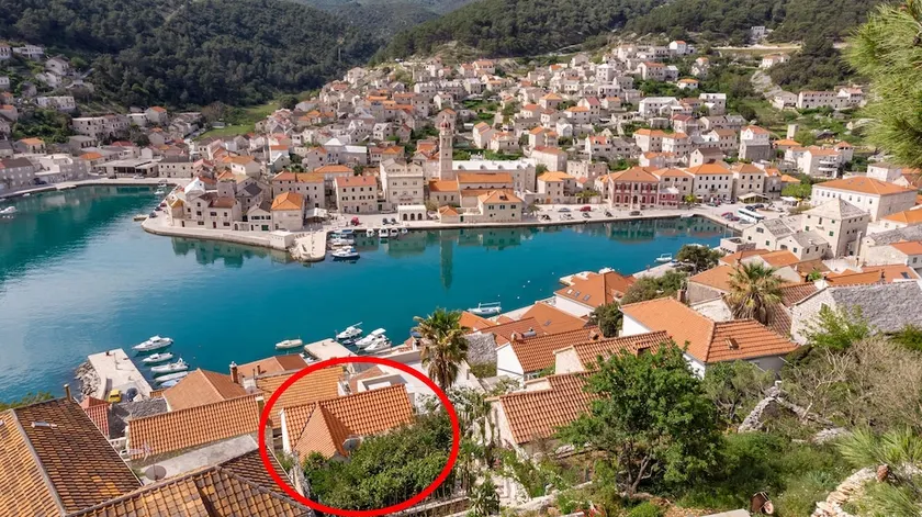Ferienhaus am Meer Pucisca, Brac (K-14003) - Image 1