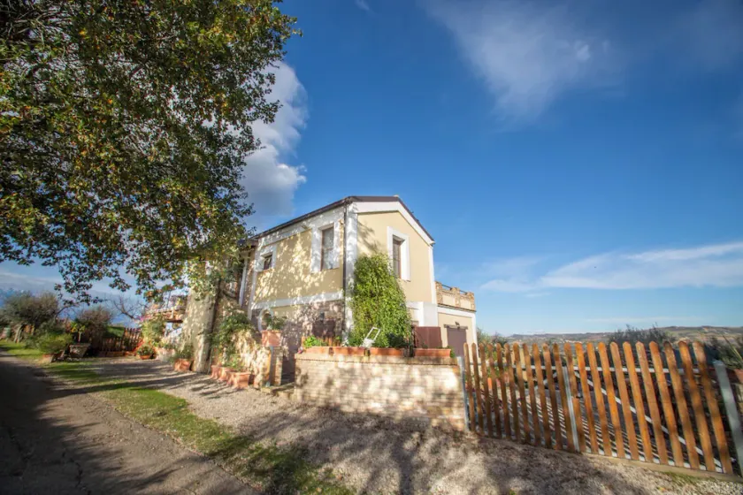 Casale Vincenzo Country House - Image 1
