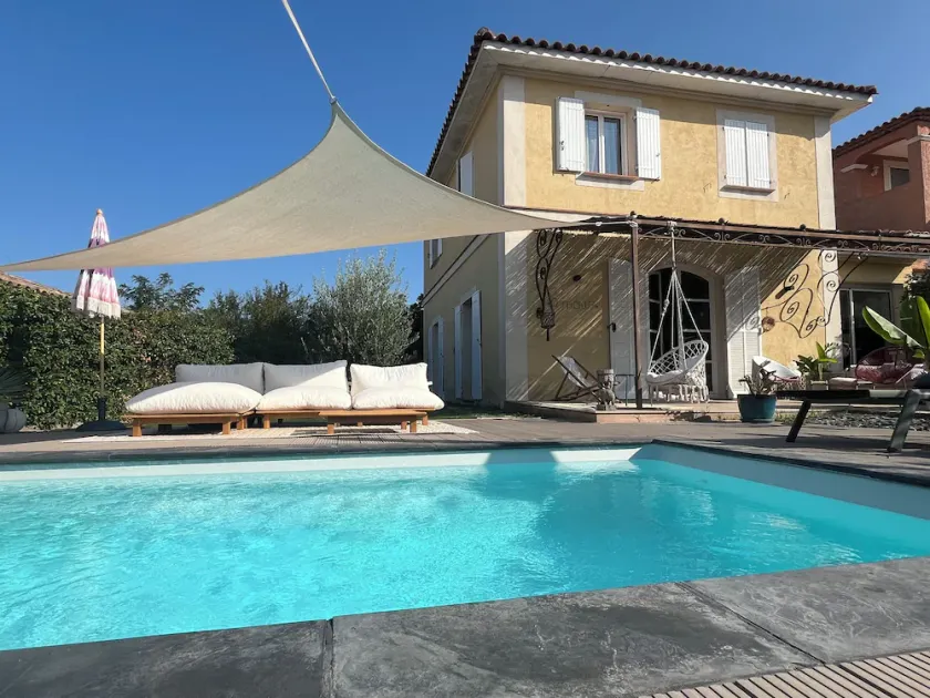 Charmante maison d'architecte style bastide provençale - Image 1