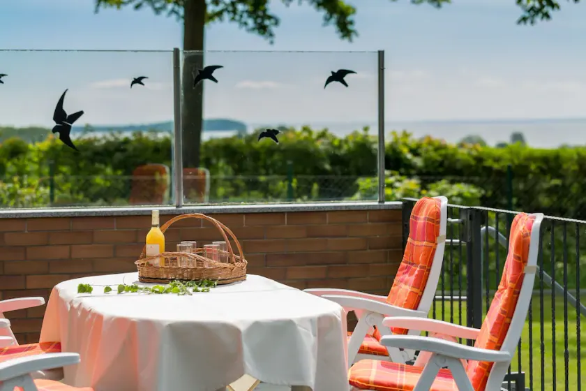 Spacious, comfortable vacation home on Rügen in Putbus for 2 to 8 people - Image 1