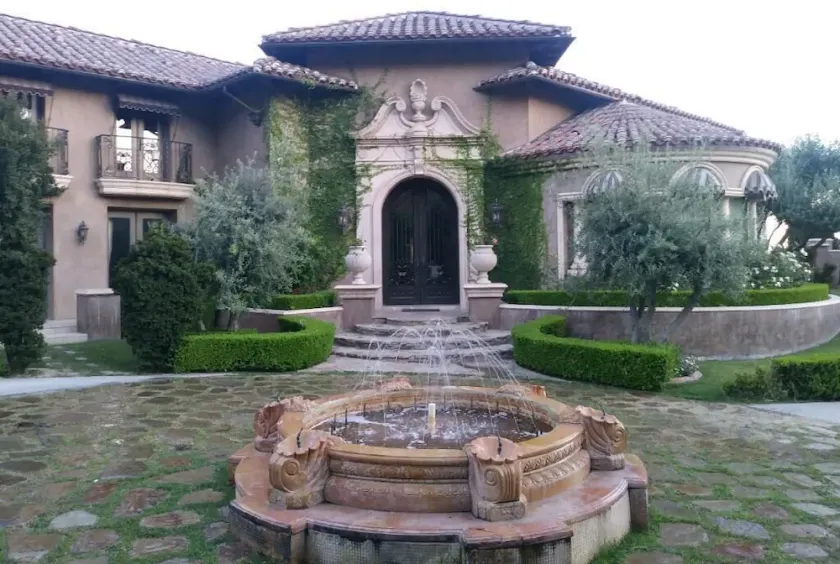 CASA VALENTINA-Belle Villa Domaine - Image 1