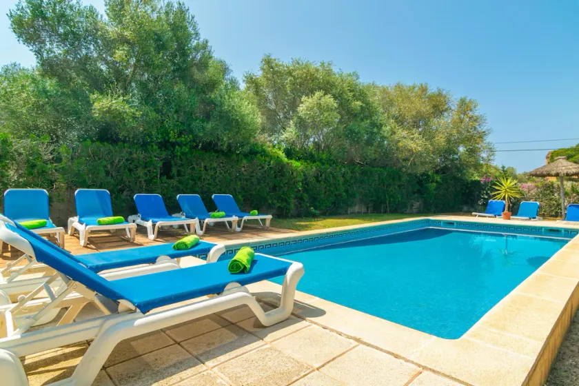 Villa con piscina, griglia e terrazza | Vista sul giardino | Adatta per il telelavoro - Image 1