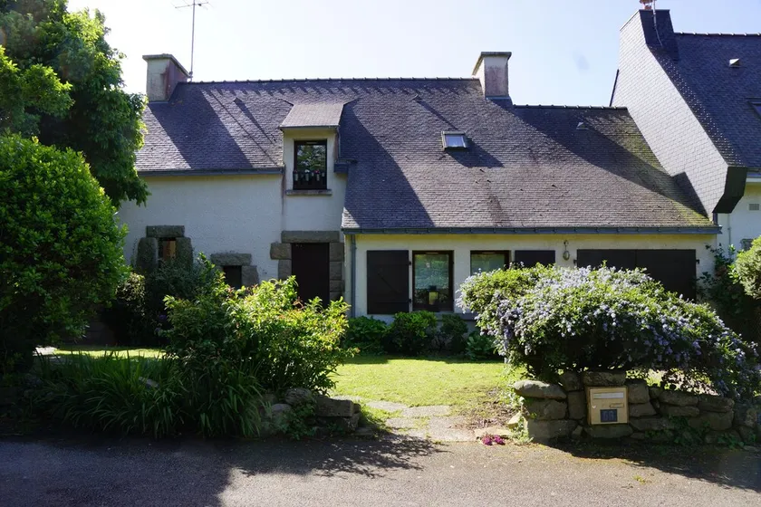 Ideal for a family-Pleasant garden-house close to the beach 6p- (or option 8p)  - Image 1