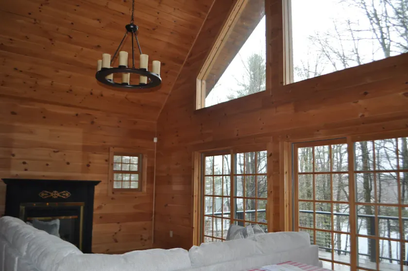 Geräumiges Berkshire-Haus am See in der Nähe von Tanglewood und Jacob's Pillow - Image 1