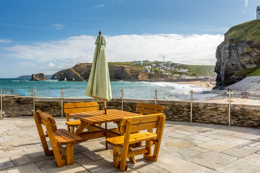 Luxury Beachfront cottage only 20 steps from the sand with private parking/patio - Image 1